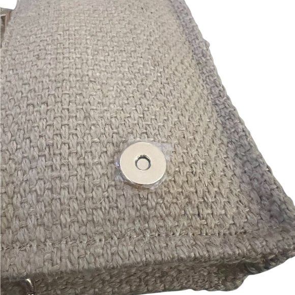 CHRISTIAN DIOR Raffia Jute Handbag with Acrylic and Metal Chain - Picture 9 of 12